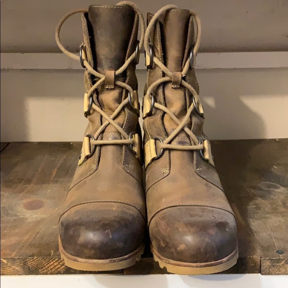 Stunning sorel boots